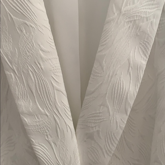 Kasper One Button Leaf Jacquard Blazer - Picture 4 of 9